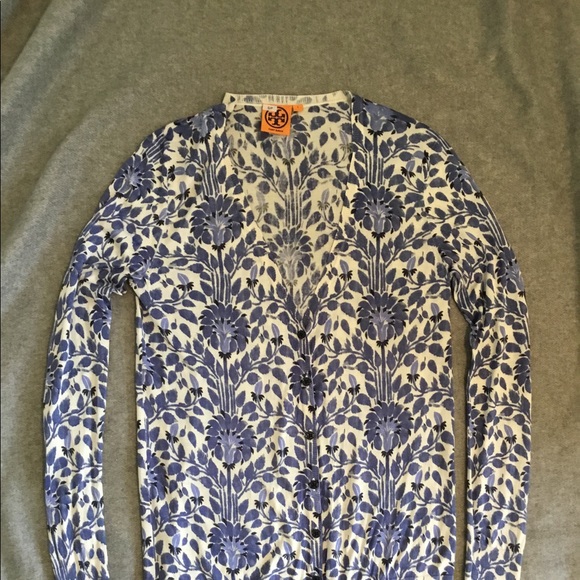 Tory Burch silk cardigan, size S. - Picture 5 of 7